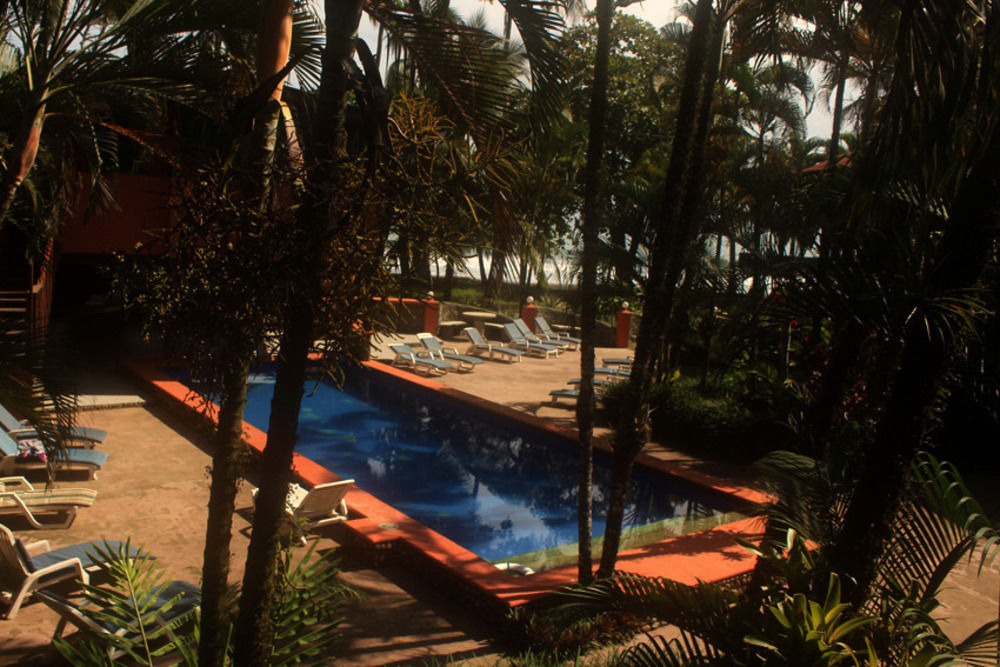 Perla Negra Beach Front Hotel Puerto Viejo de Talamanca Exterior photo